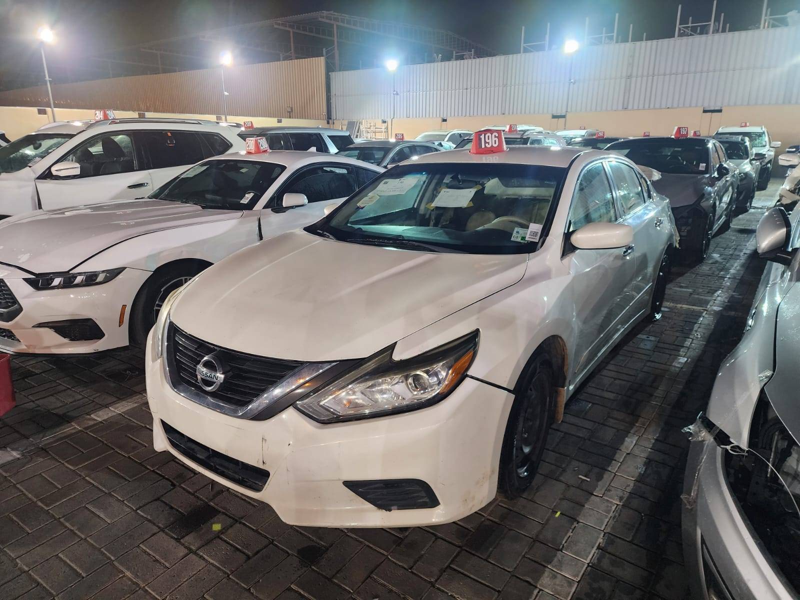 2017 NISSAN ALTIMA — 163348 Miles — Lot 98376605 — Al Sajaa - Marhaba Auctions Used Cars - Image 5