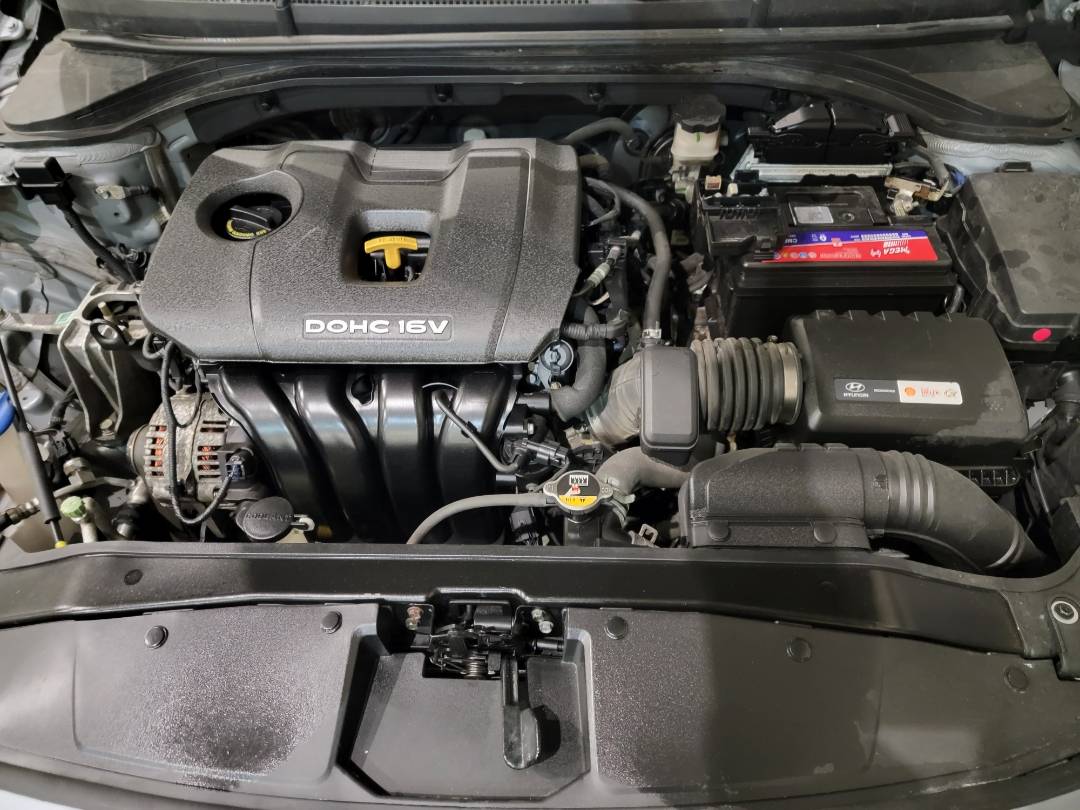 2017 HYUNDAI ELANTRA — 183385 Miles — Lot HH205086 — Main - Marhaba Auctions Used Cars - Image 10