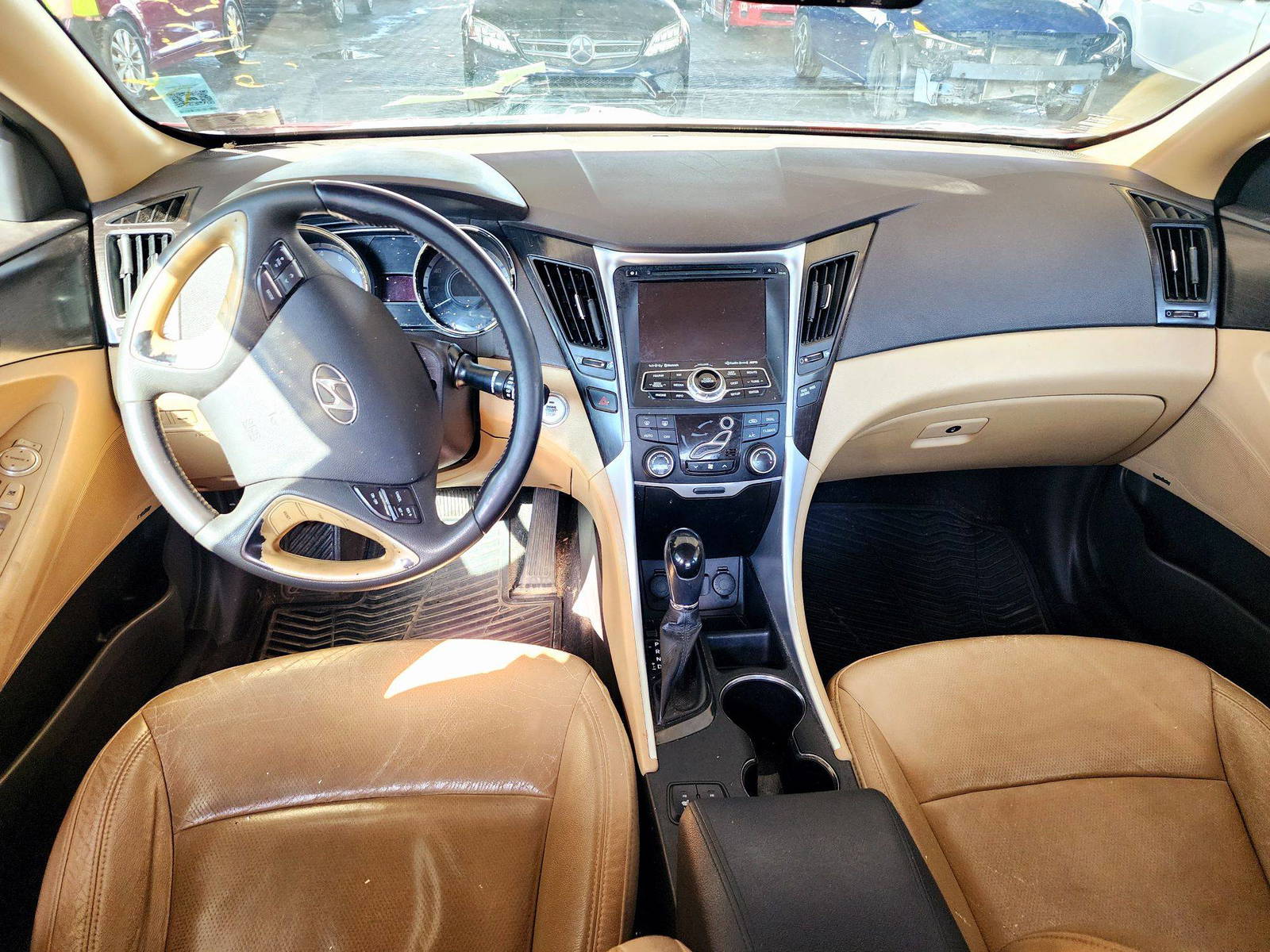 2013 HYUNDAI SONATA — 147355 Miles — Lot C3DH645571 — Souq - Marhaba Auctions Used Cars - Image 7