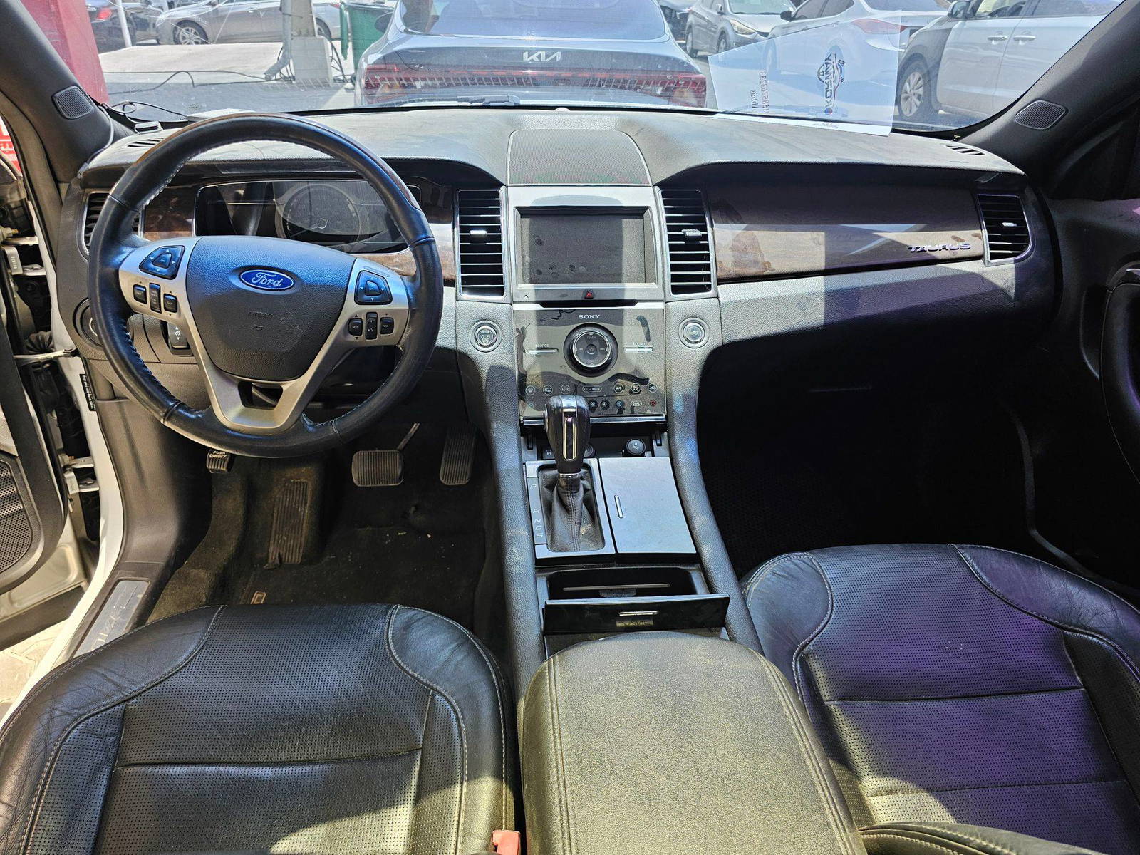 2013 FORD TAURUS — 135232 KM — Lot 84EG112635 — Souq - Marhaba Auctions Used Cars - Image 7