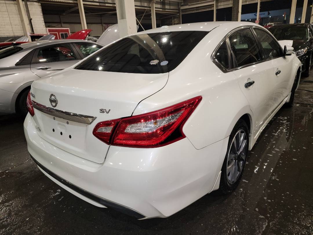 2017 NISSAN ALTIMA — 85608 Miles — Lot 61133593 - Marhaba Auctions Used Cars - Image 4
