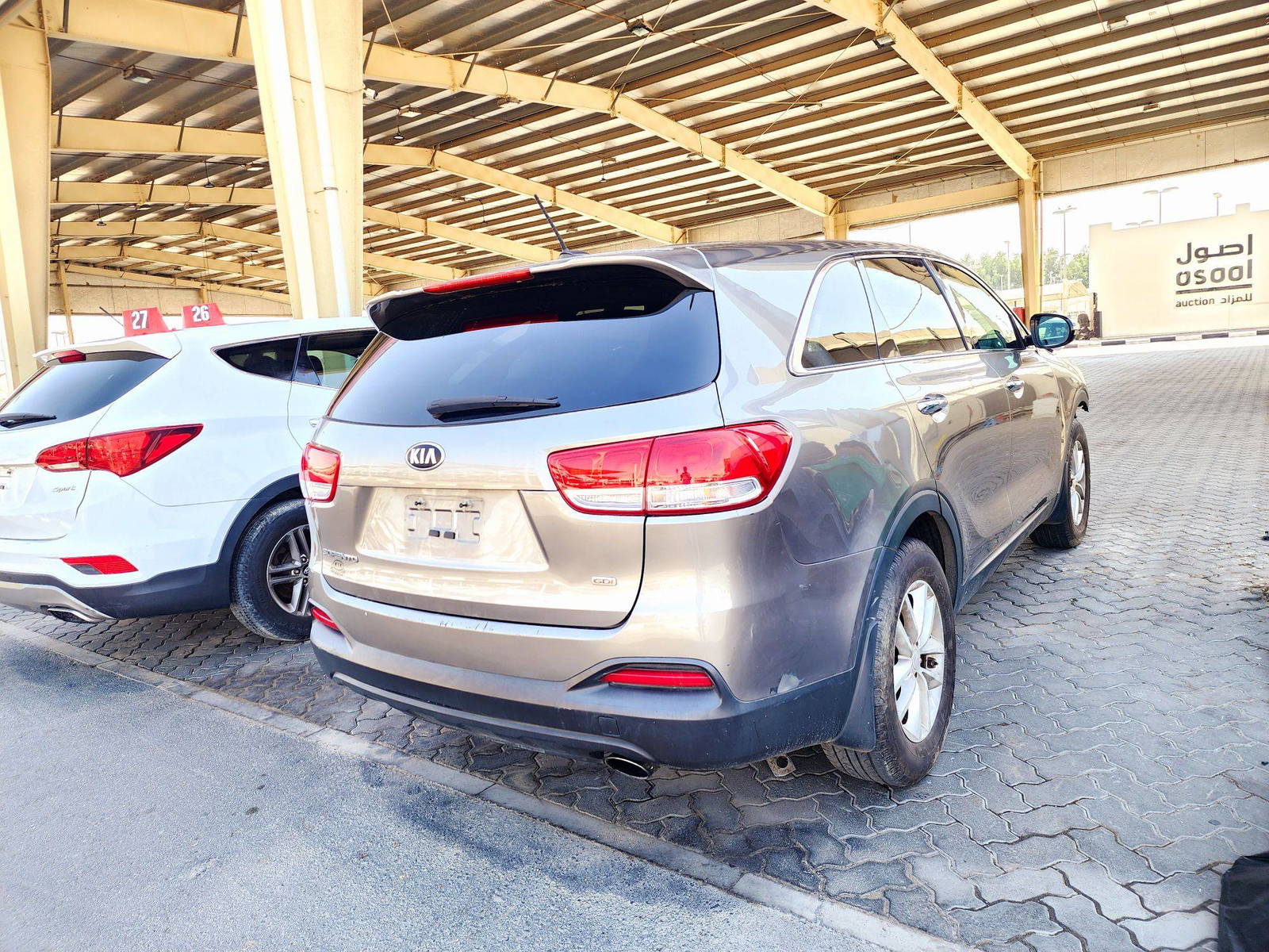 2016 KIA SORENTO — 177896 Miles — Lot 9GG124363 — Souq - Marhaba Auctions Used Cars - Image 3