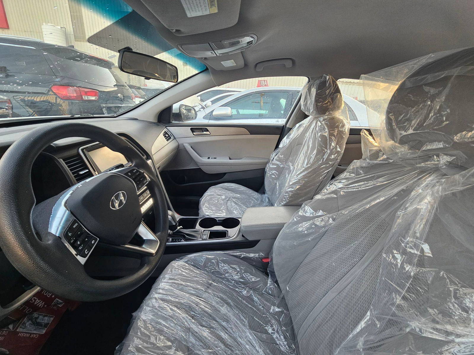 HYUNDAI SONATA 2018 - Marhaba Auction Used Cars - Image 8