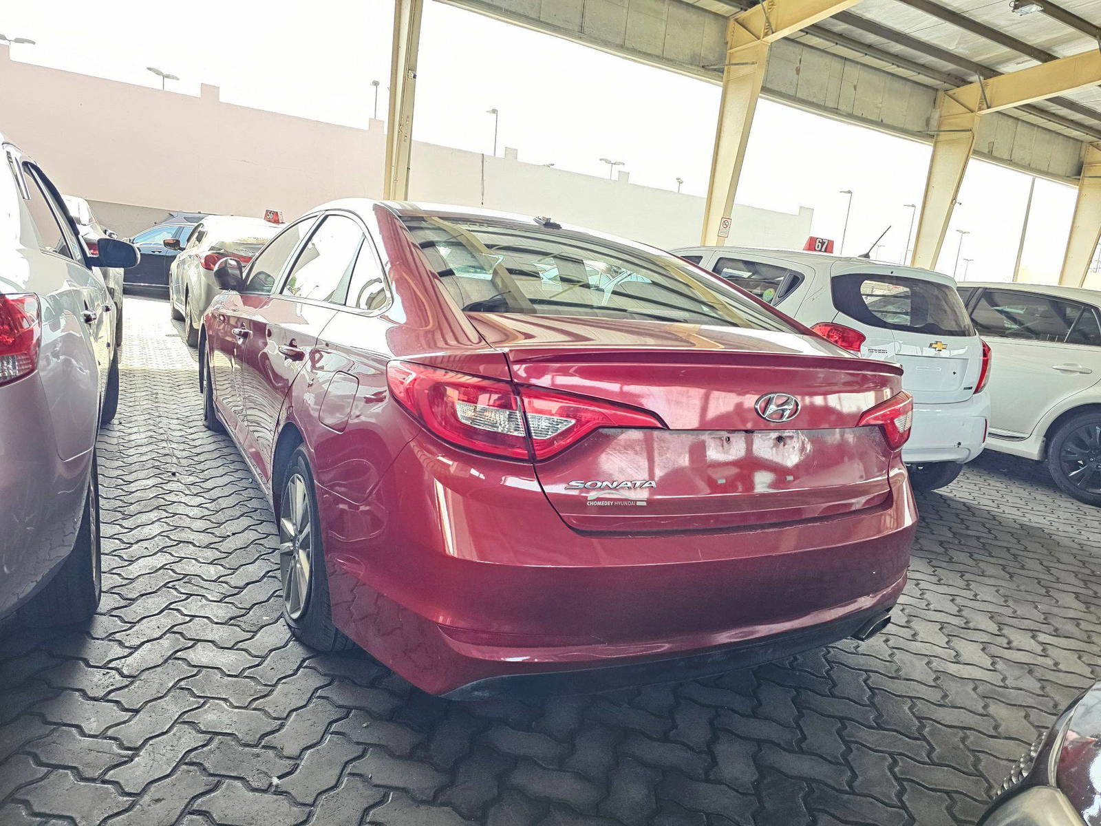 2017 HYUNDAI SONATA — 203007 KM — Lot 12341158 — Souq - Marhaba Auctions Used Cars - Image 3
