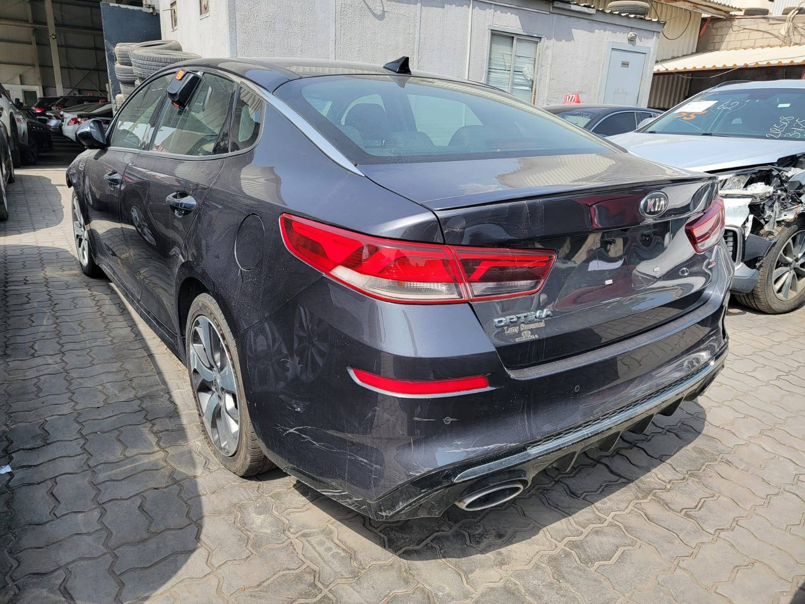 2019 KIA OPTIMA — 85805 Miles — Lot G295132 — Main - Marhaba Auctions Used Cars - Image 4