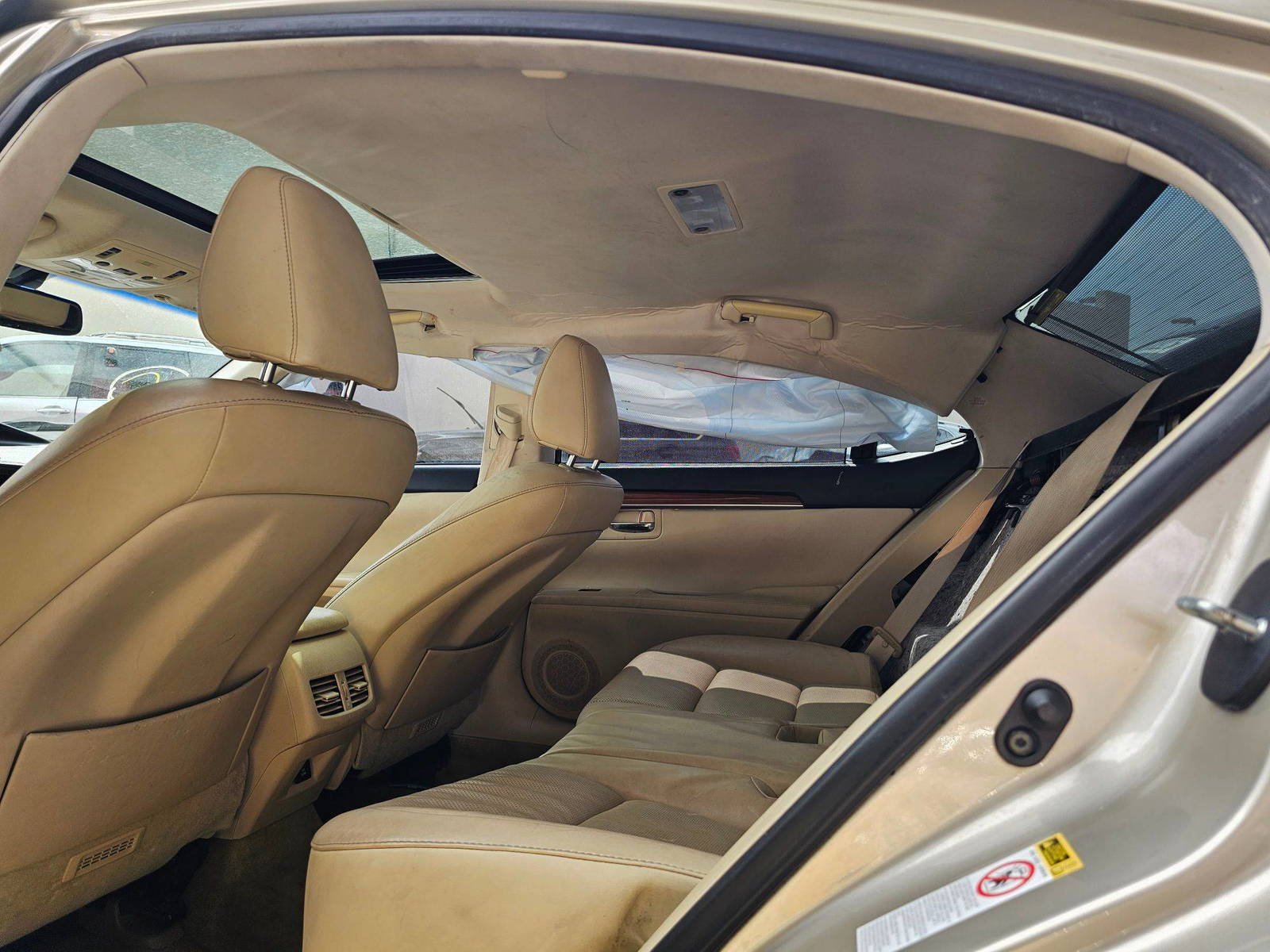 LEXUS ES 300H 2014 - Marhaba Auction Used Cars - Image 7