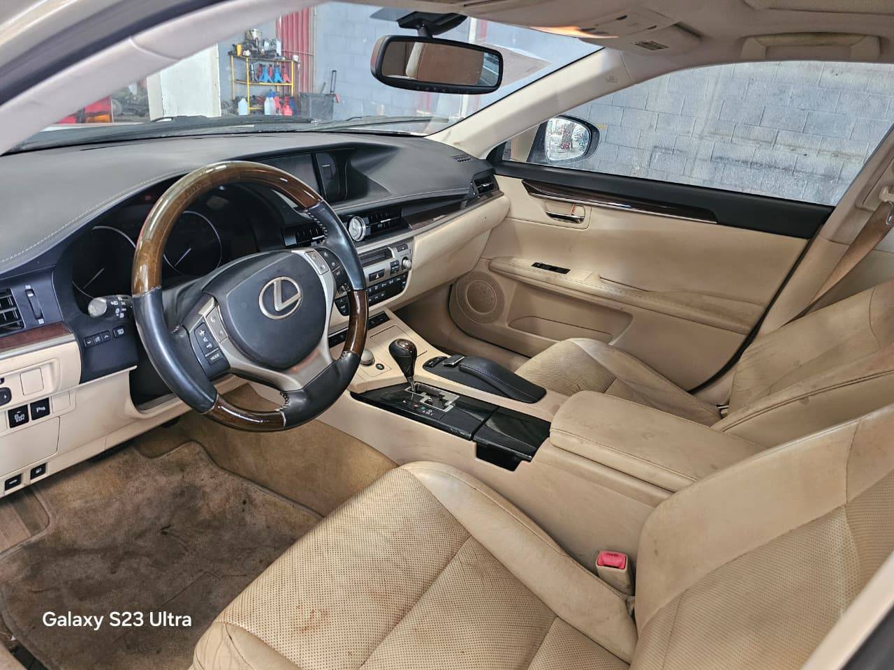 2013 LEXUS ES 350 — 144544 Miles — Lot 2022256 — Main - Marhaba Auctions Used Cars - Image 8