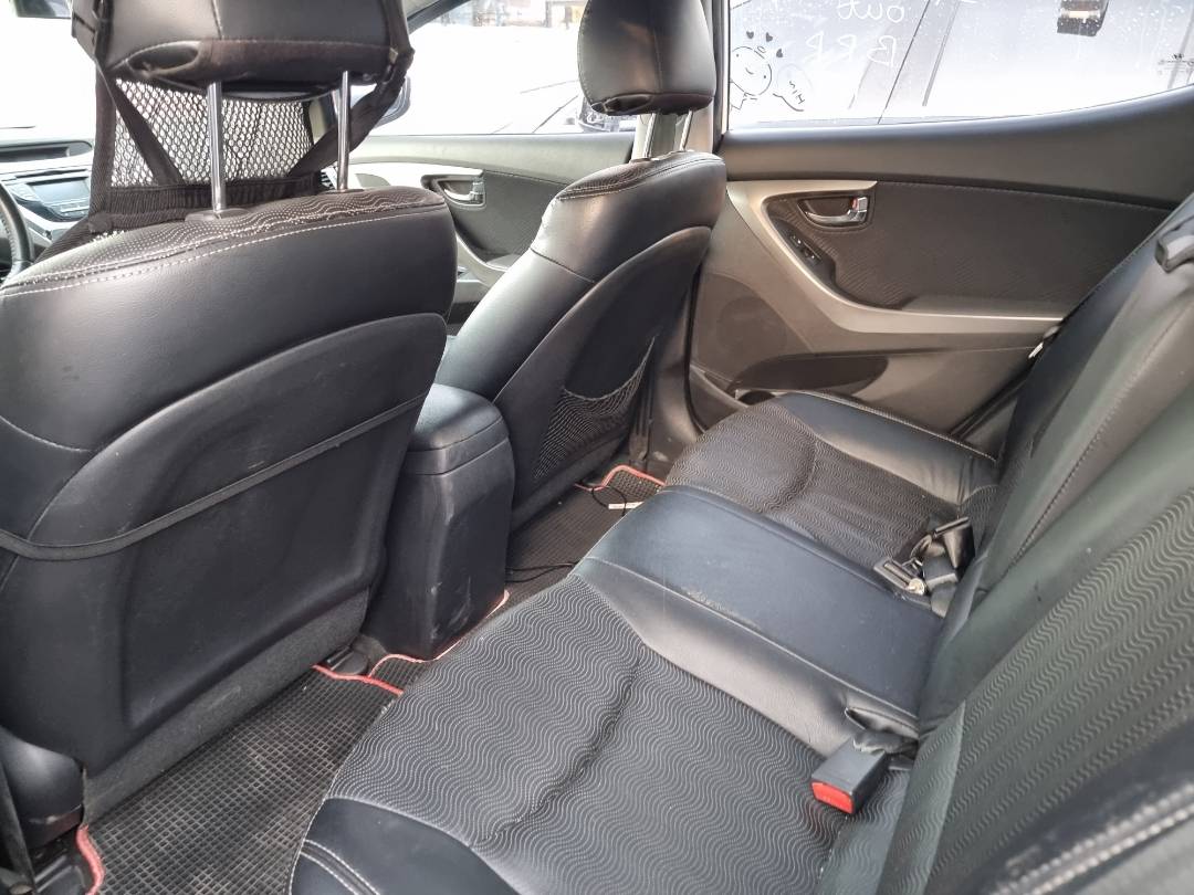 2012 HYUNDAI AVANTE — 242521 KM — Lot 488967 — Souq - Marhaba Auctions Used Cars - Image 6