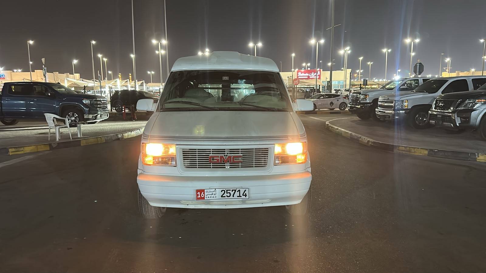 1997 GMC Safari V — Lot 6VB512671 — Souq - Marhaba Auctions Used Cars - Image 3