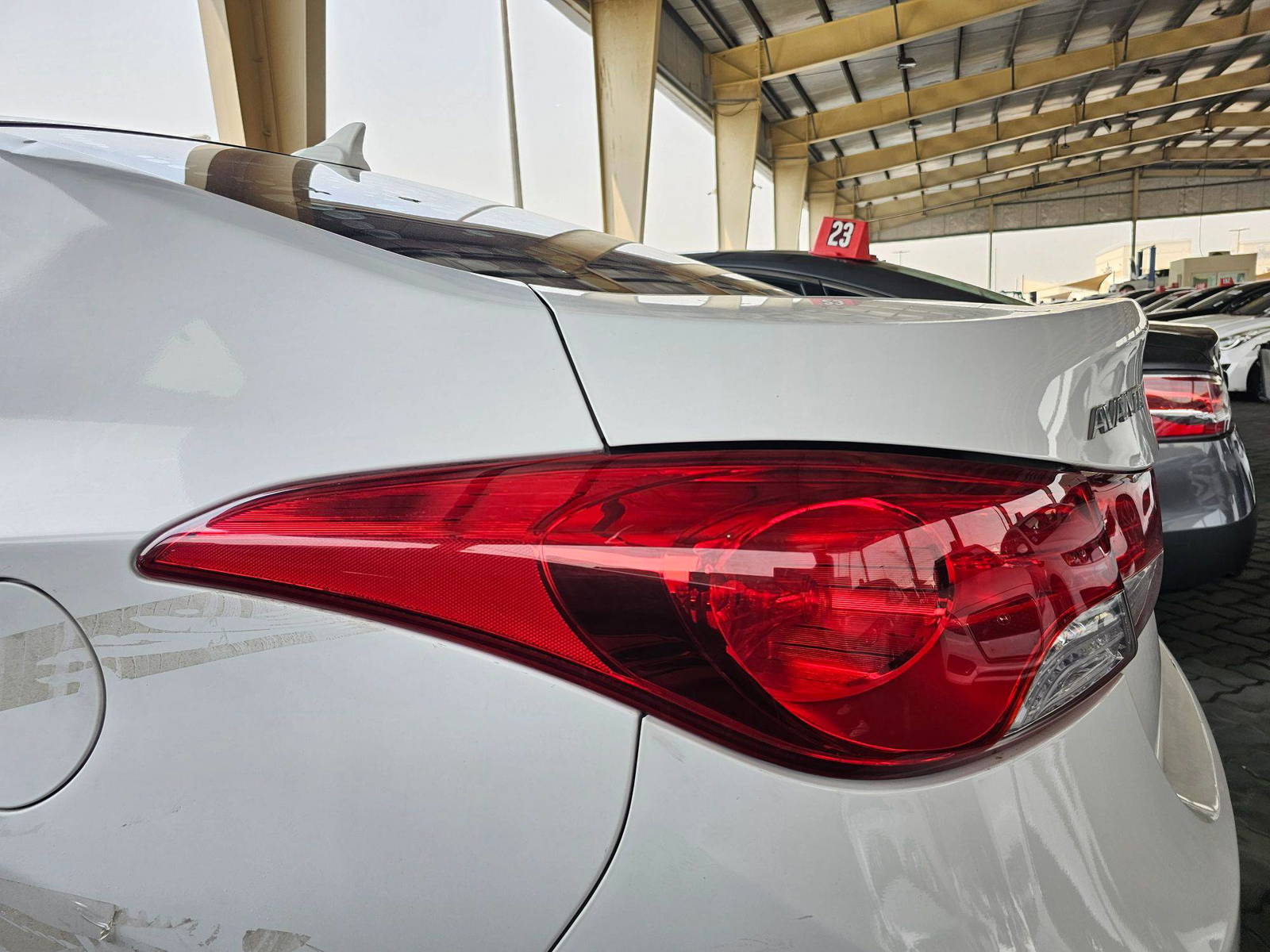 2012 HYUNDAI AVANTE — 185986 KM — Lot 329028 — Ind. 12 - Marhaba Auctions Used Cars - Image 11