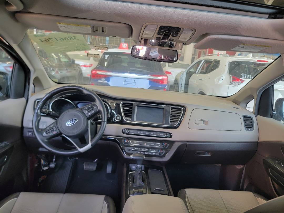 2018 KIA SEDONA — 89594 Miles — Lot 38661764 — Main - Marhaba Auctions Used Cars - Image 8