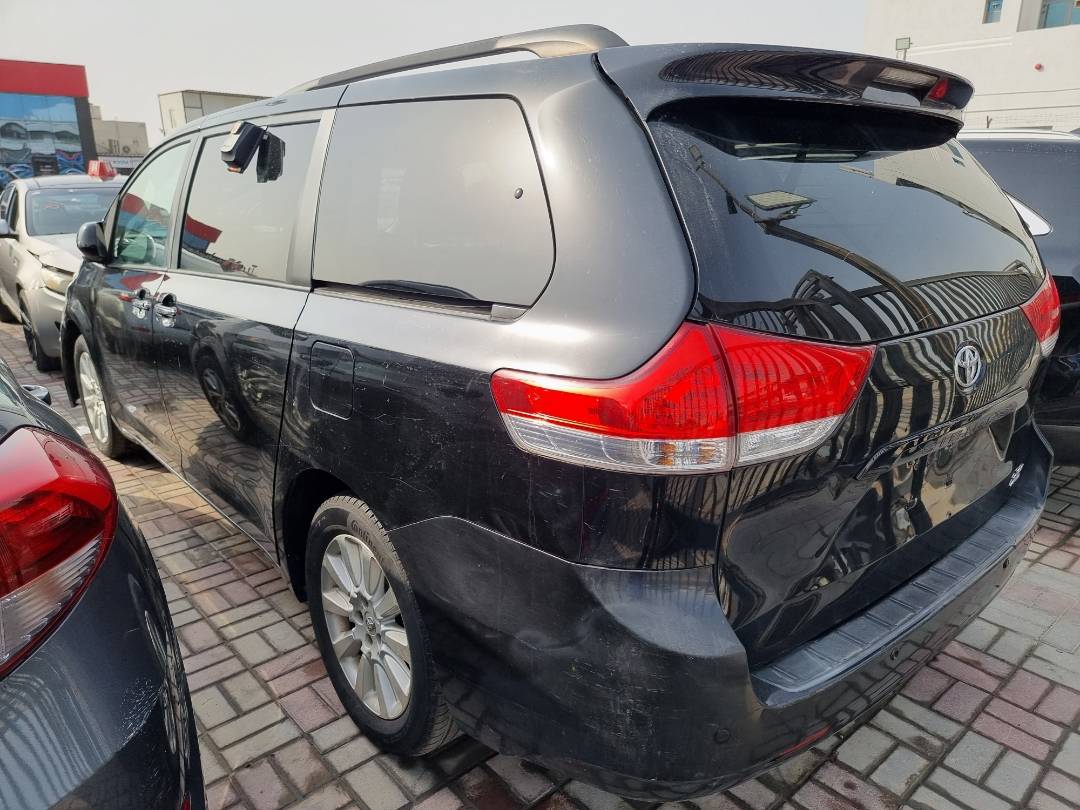 2013 TOYOTA SIENNA — 228677 Miles — Lot 215487 — Ind. 12 - Marhaba Auctions Used Cars - Image 5