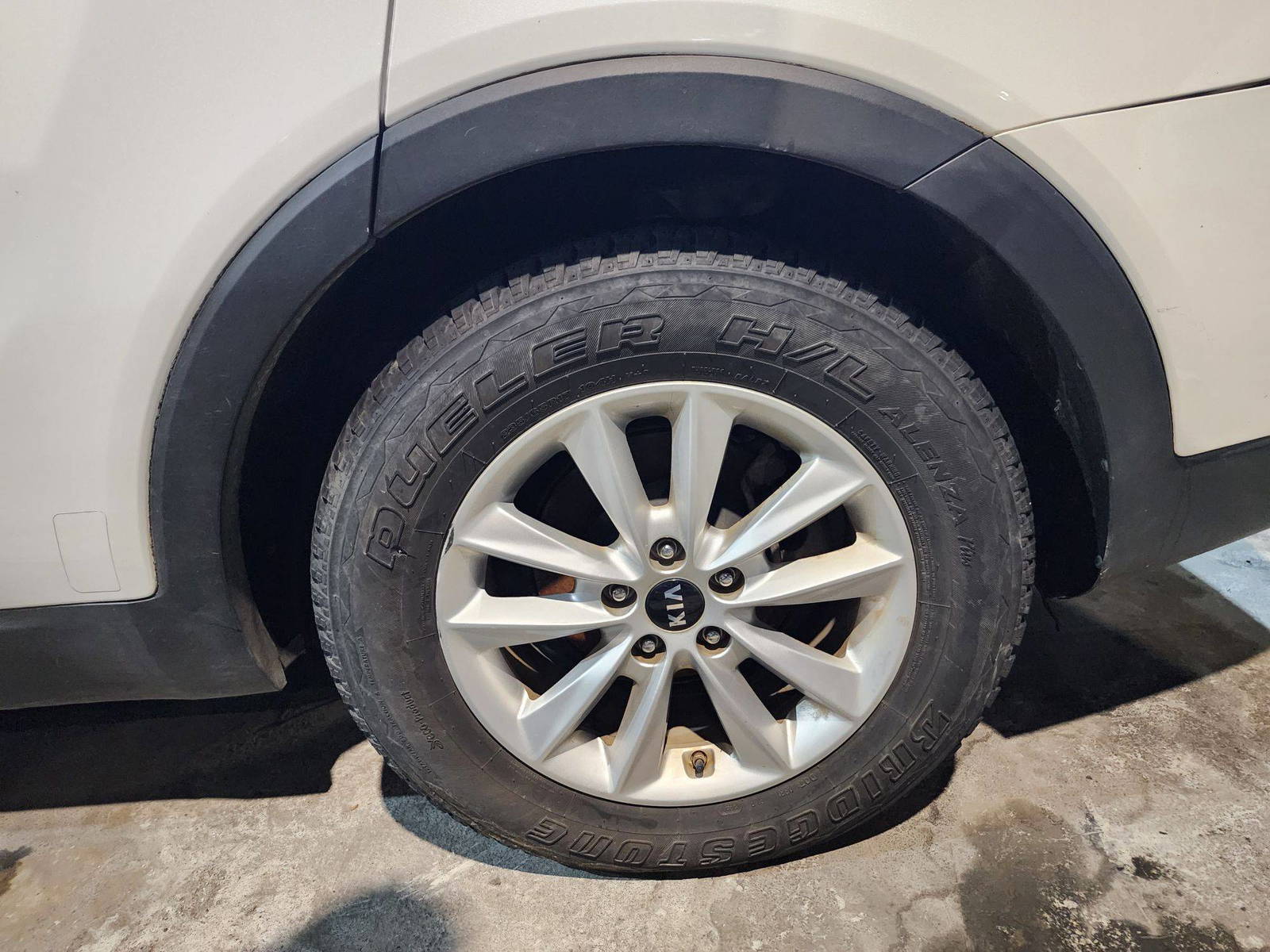 2019 KIA SORENTO — 78610 Miles — Lot 80073 — Souq - Marhaba Auctions Used Cars - Image 10