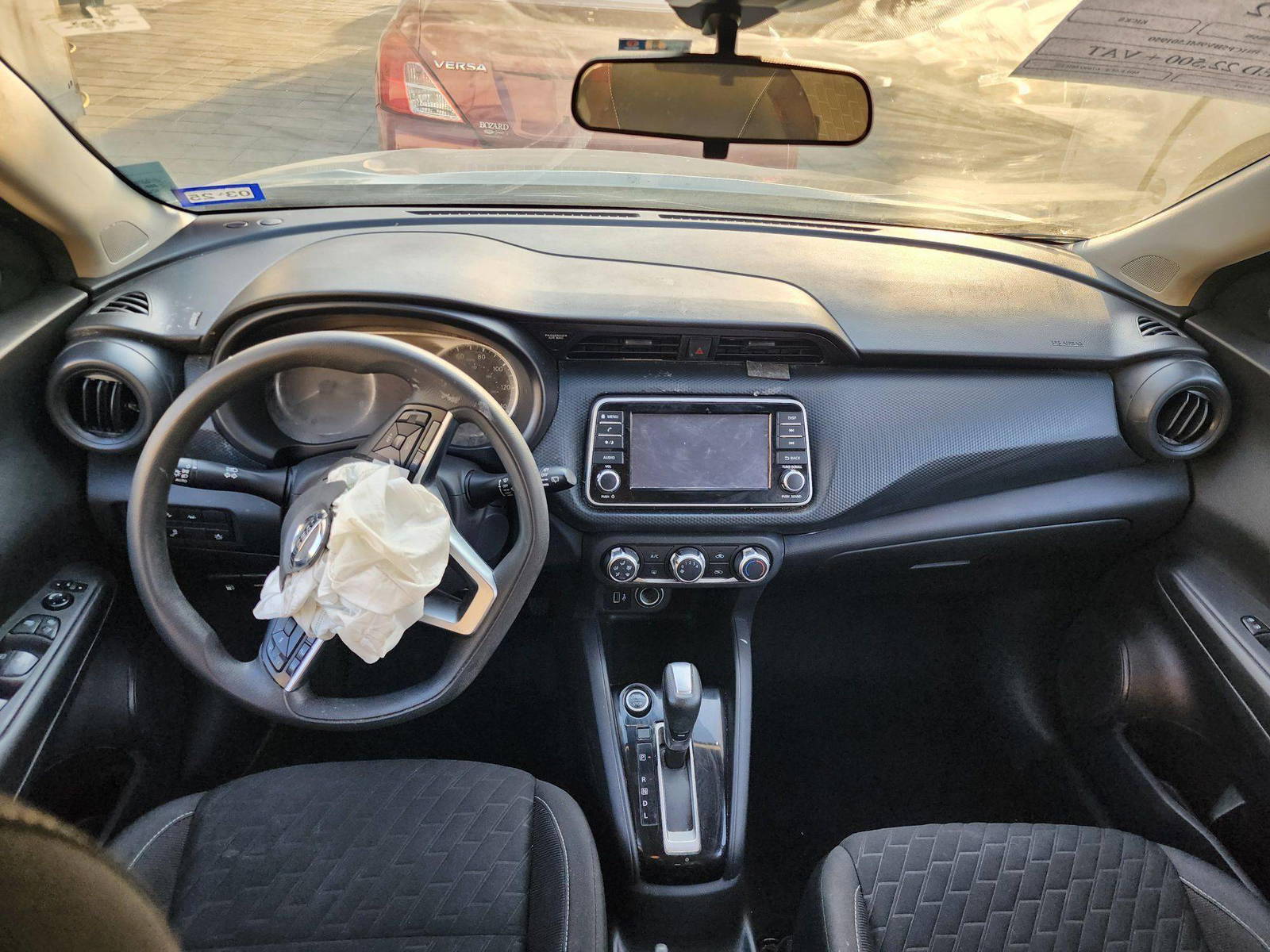 2021 NISSAN KICKS — 67499 Miles — Lot ML501950 — Main - Marhaba Auctions Used Cars - Image 8
