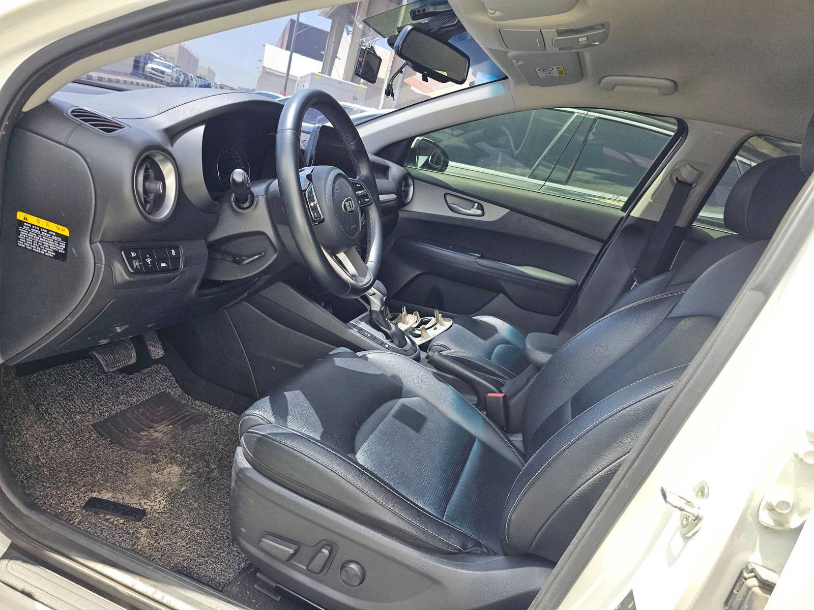 KIA K3 2021 - Marhaba Auction Used Cars - Image 9