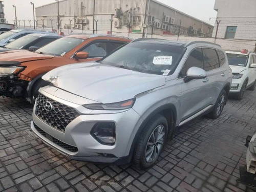 2019 HYUNDAI SANTA FE for sale at Marhaba Auctions