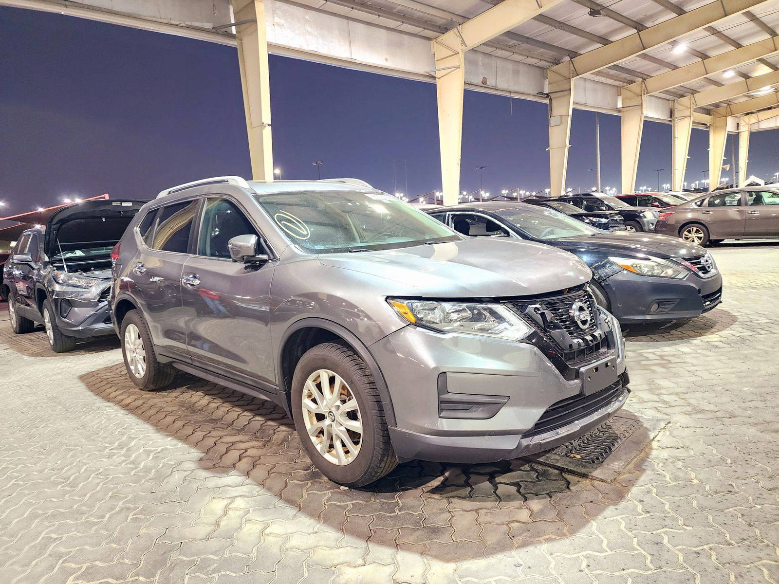 2017 NISSAN ROGUE — 99528 Miles — Lot 9HC744750 — Souq - Marhaba Auctions Used Cars - Image 4