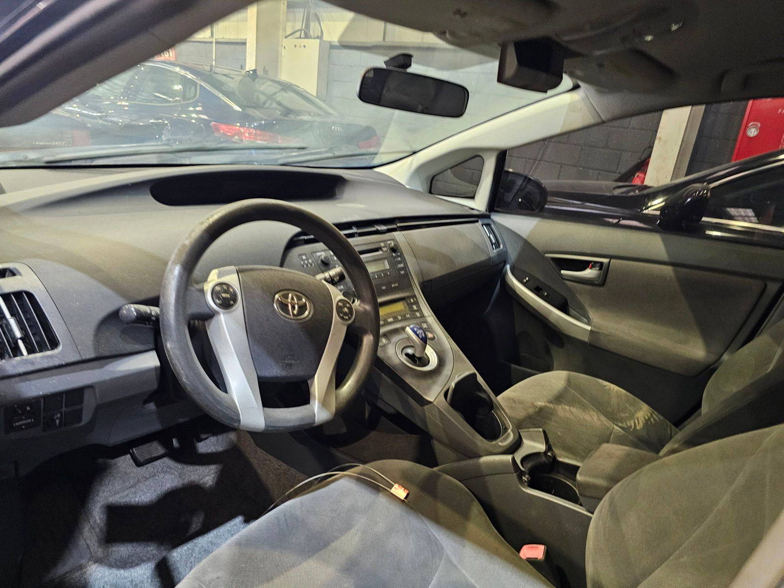 2011 TOYOTA PRIUS — 273748 Miles — Lot U0B1367776 — Main - Marhaba Auctions Used Cars - Image 8