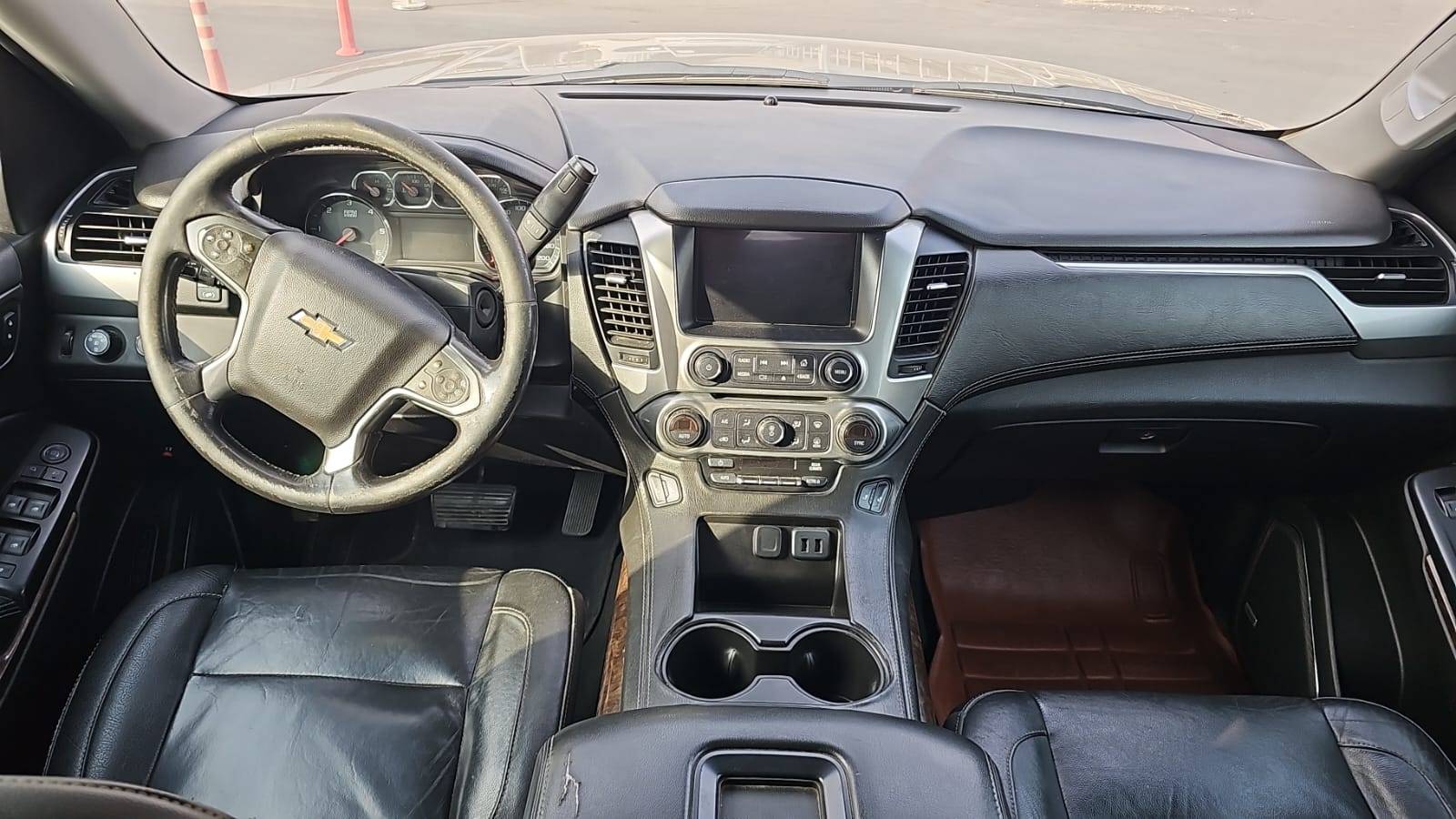 2020 CHEVROLET SUBURBAN — 126902 KM — Lot KCXLR275004 — Souq - Marhaba Auctions Used Cars - Image 9