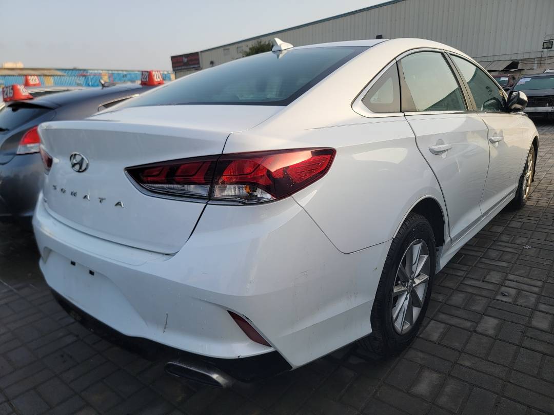 2019 HYUNDAI SONATA — 74523 Miles — Lot 37946744 - Marhaba Auctions Used Cars - Image 4