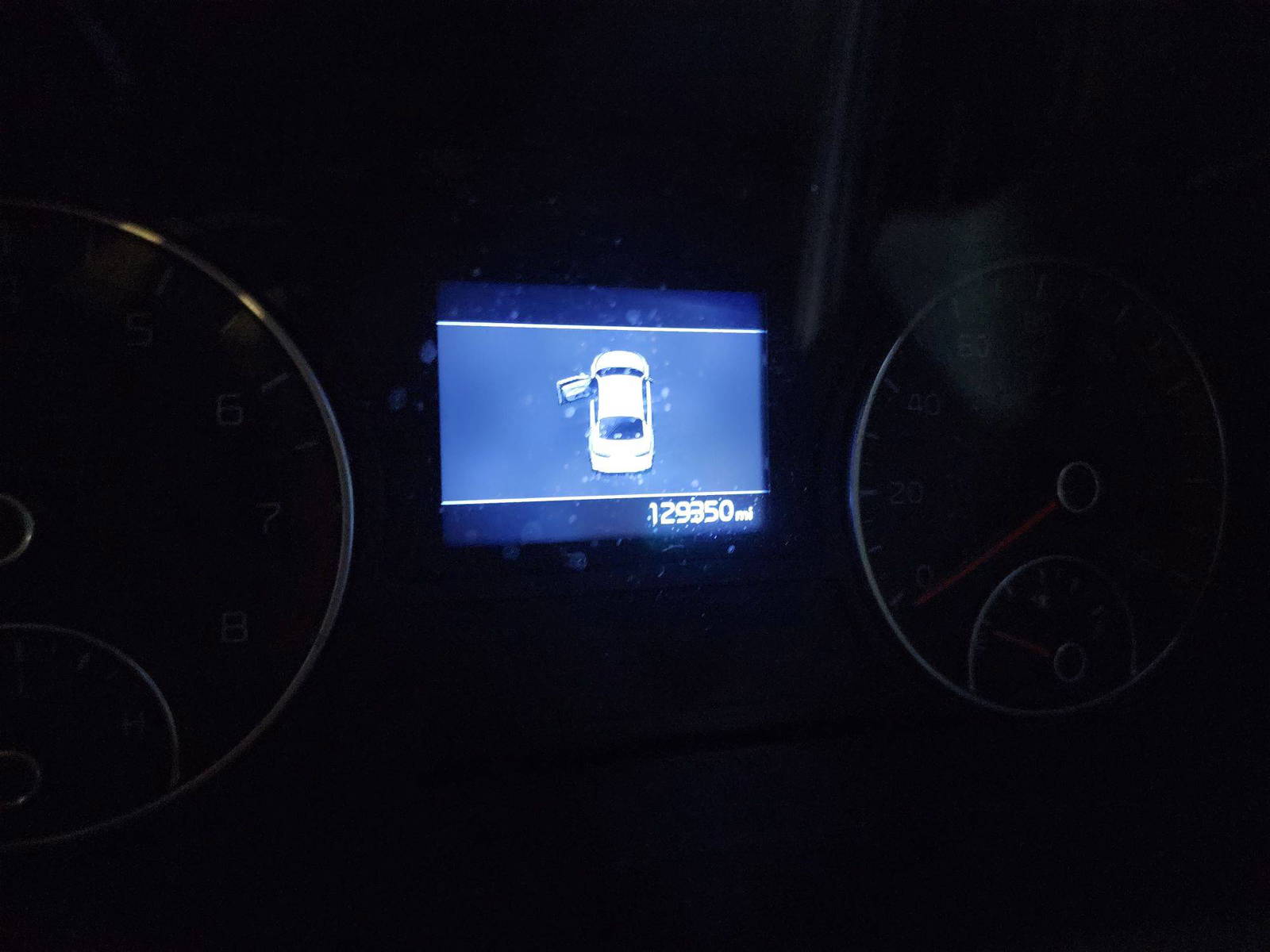 2019 KIA OPTIMA — 129350 Miles — Lot 20780 — Al Quoz - Marhaba Auctions Used Cars - Image 11
