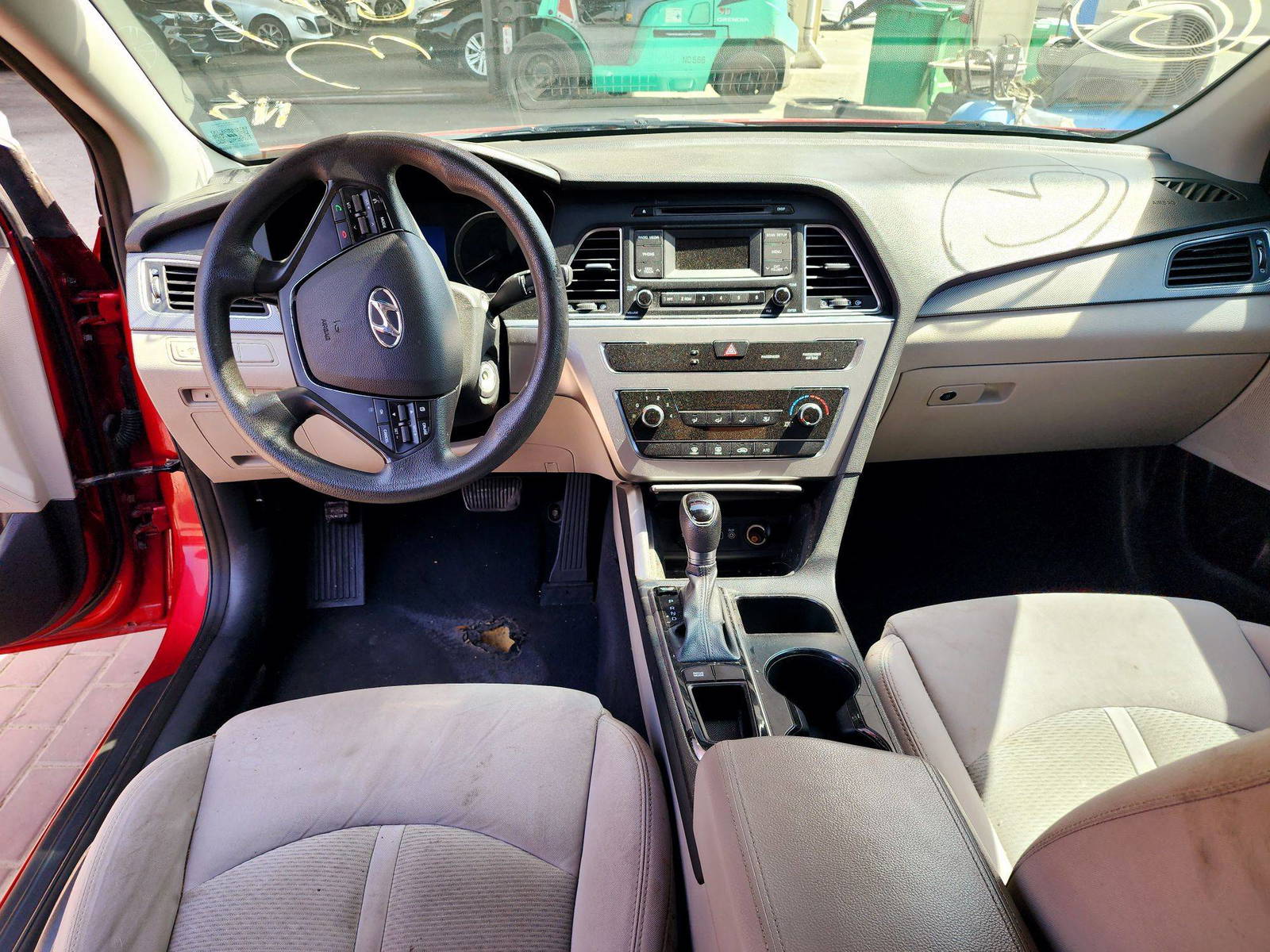2015 HYUNDAI SONATA — 168528 Miles — Lot 84596544 — Souq - Marhaba Auctions Used Cars - Image 7
