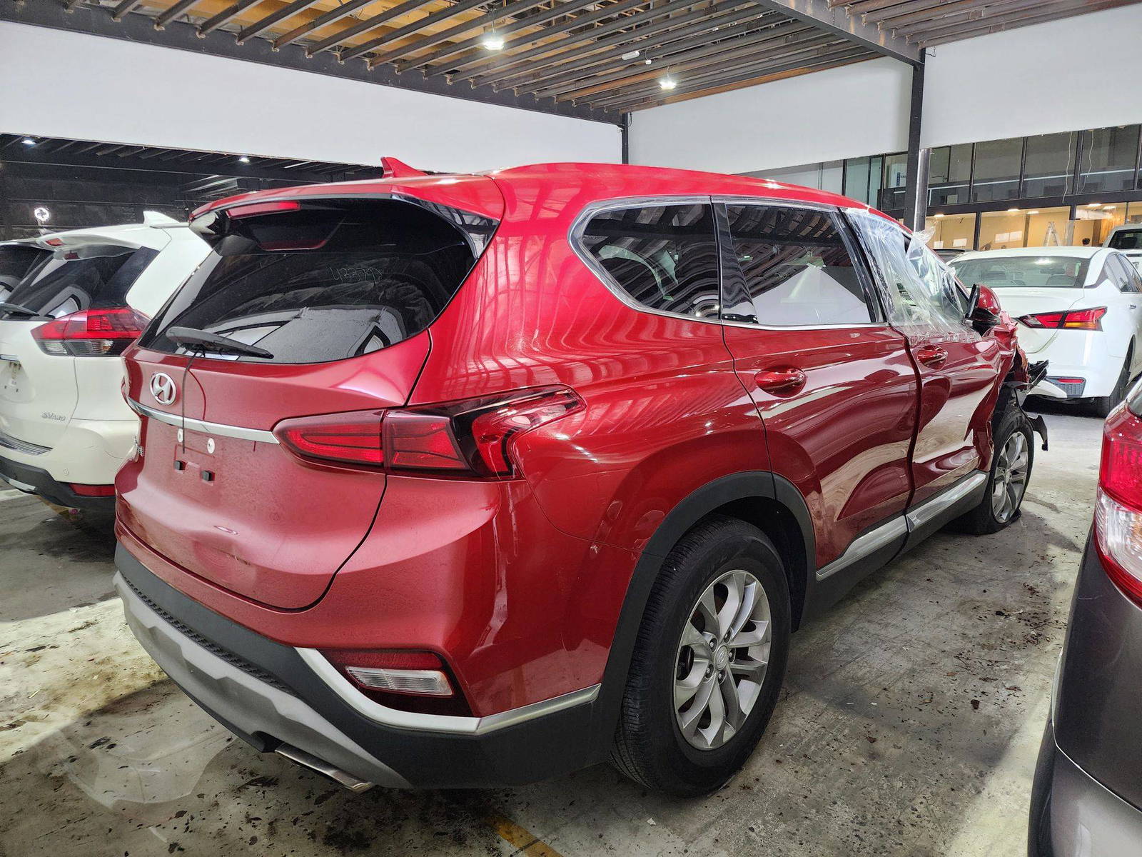 2019 HYUNDAI SANTA FE — 36805 Miles — Lot 41562596 — Al Quoz - Marhaba Auctions Used Cars - Image 6