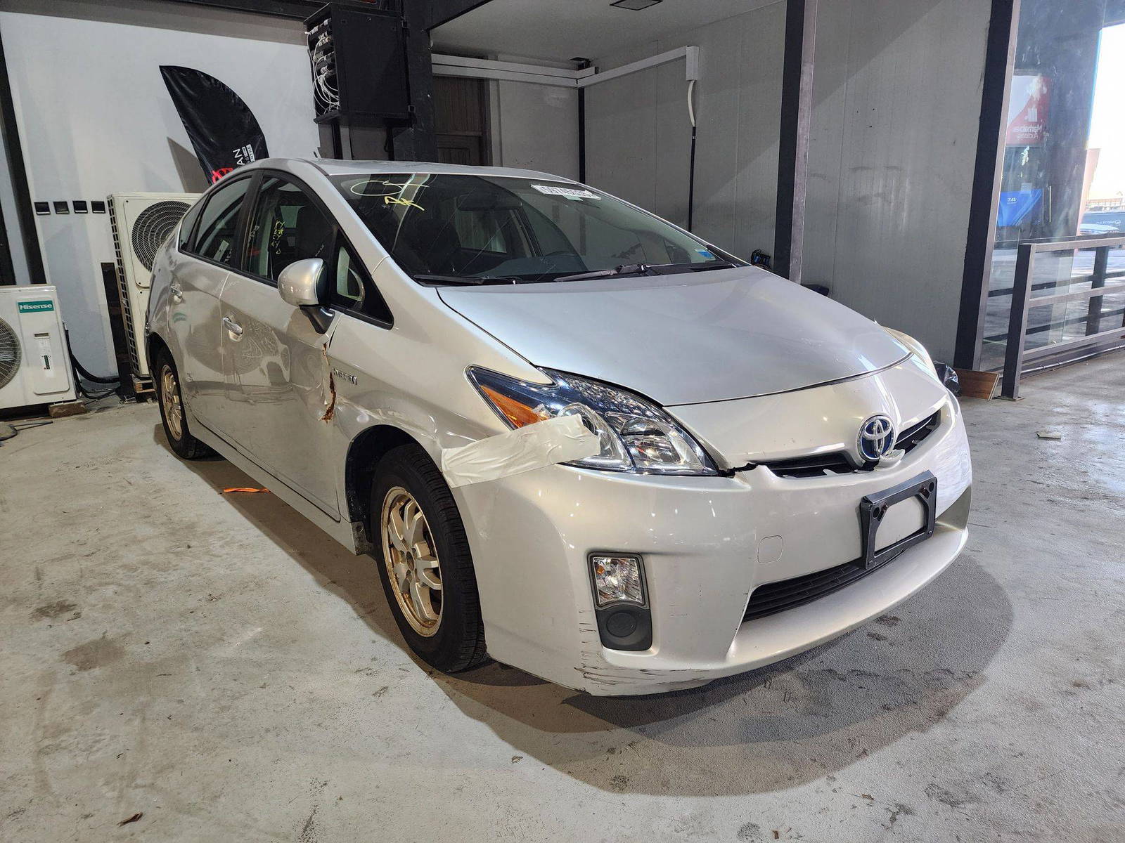 TOYOTA PRIUS 2010 - Marhaba Auction Used Cars - Image 4