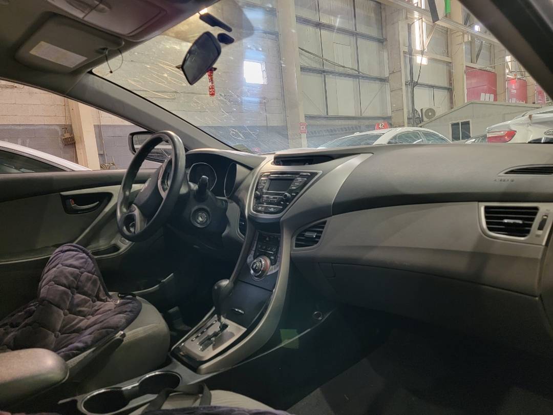 2013 HYUNDAI ELANTRA — 216561 KM — Lot 357462 — Main - Marhaba Auctions Used Cars - Image 9