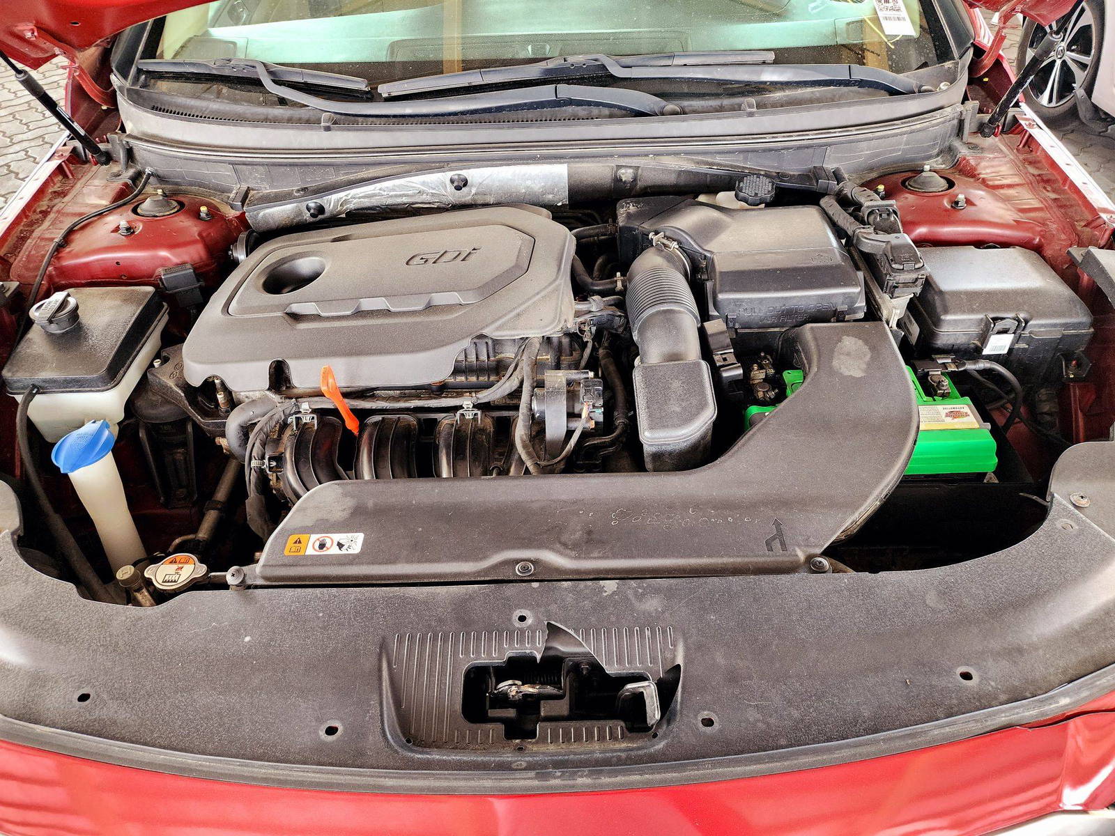 2015 HYUNDAI SONATA — 102530 Miles — Lot 1FH183639 — Souq - Marhaba Auctions Used Cars - Image 10