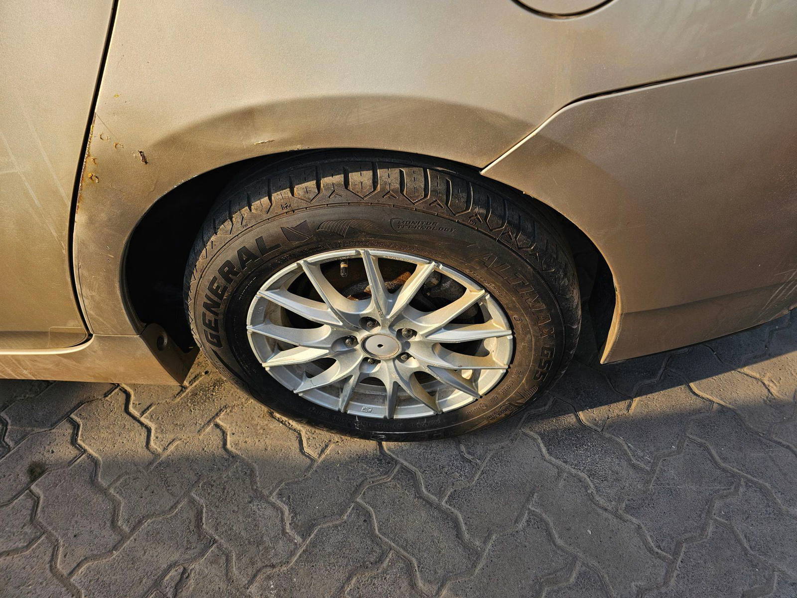 TOYOTA PRIUS 2010 - Marhaba Auction Used Cars - Image 6