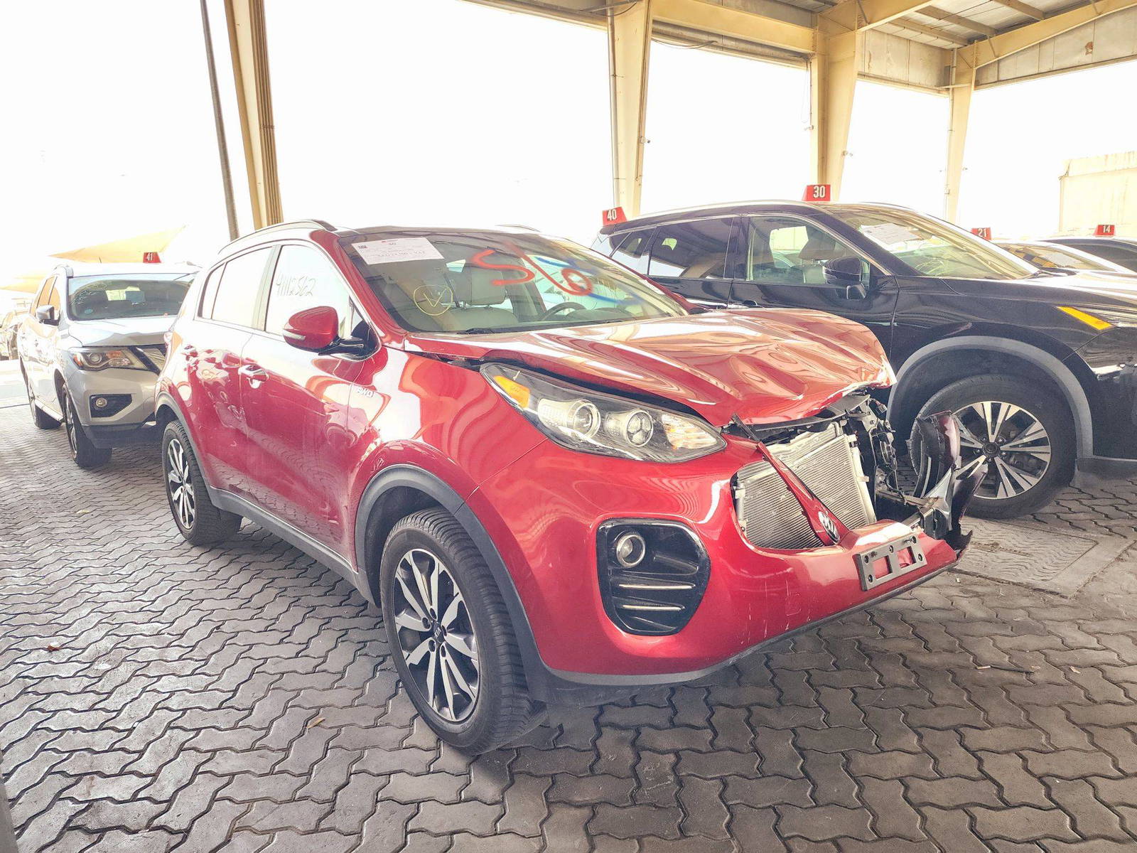 2018 KIA SPORTAGE — 75072 Miles — Lot C5J7324998 — Souq - Marhaba Auctions Used Cars - Image 4