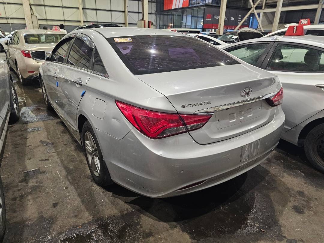 2013 HYUNDAI SONATA — 159025 KM — Lot DA501332 — Main - Marhaba Auctions Used Cars - Image 5