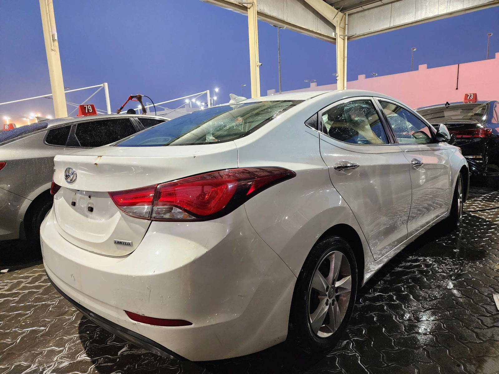 2014 HYUNDAI ELANTRA — 168301 Miles — Lot 8479 — Souq - Marhaba Auctions Used Cars - Image 3