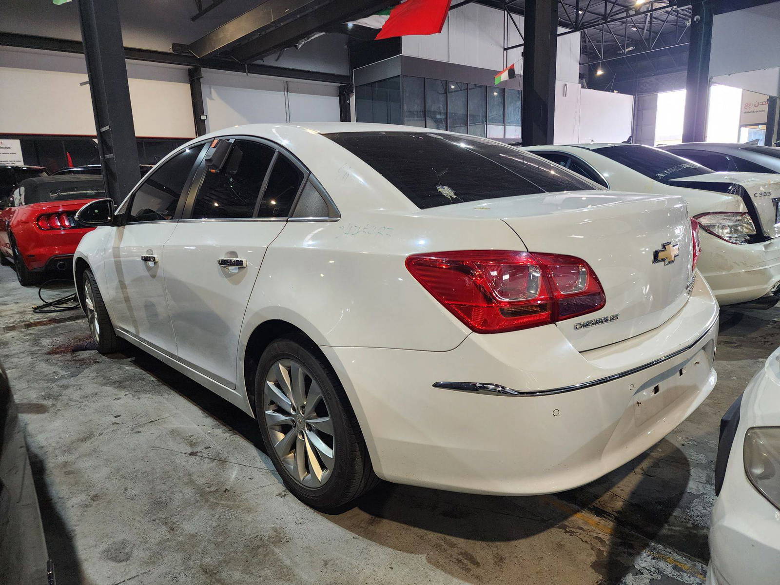 2015 CHEVROLET CRUIZE — 165862 KM — Lot 025920 — Al Quoz - Marhaba Auctions Used Cars - Image 6