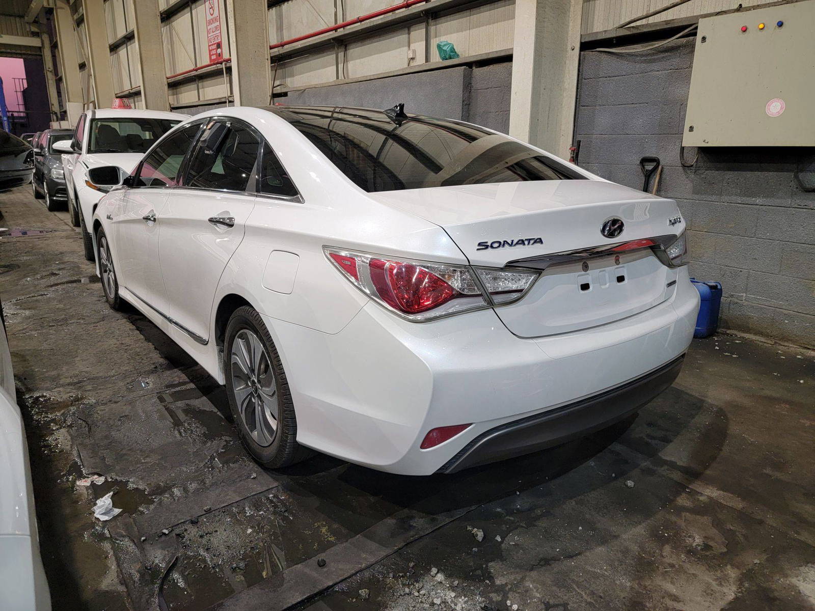 2015 HYUNDAI SONATA — 224747 Miles — Lot FA132043 — Main - Marhaba Auctions Used Cars - Image 5