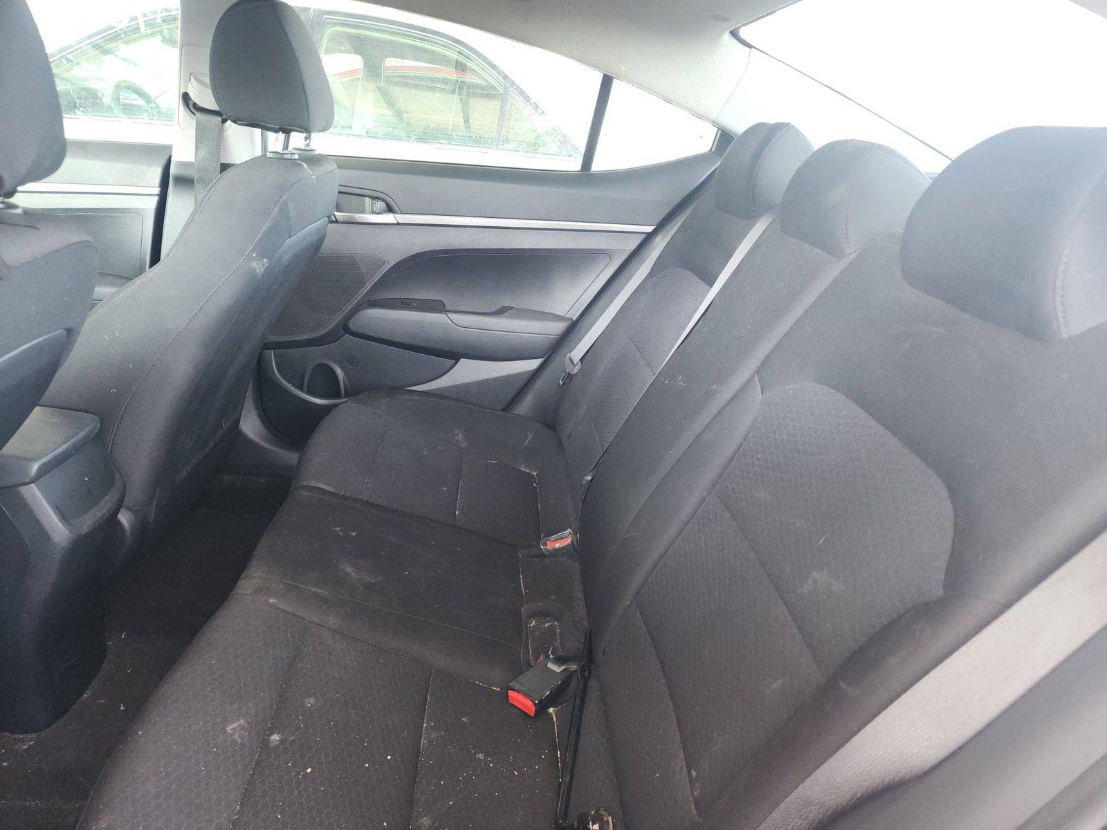 2019 HYUNDAI ELANTRA — 123148 Miles — Lot 40690154 — Main - Marhaba Auctions Used Cars - Image 7
