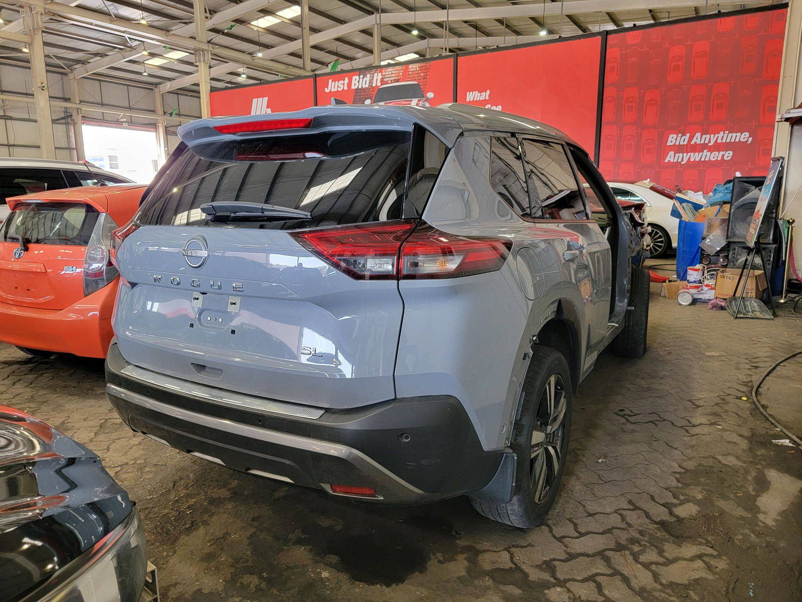 2023 NISSAN ROGUE — 27792 Miles — Lot W004276 — Main - Marhaba Auctions Used Cars - Image 4