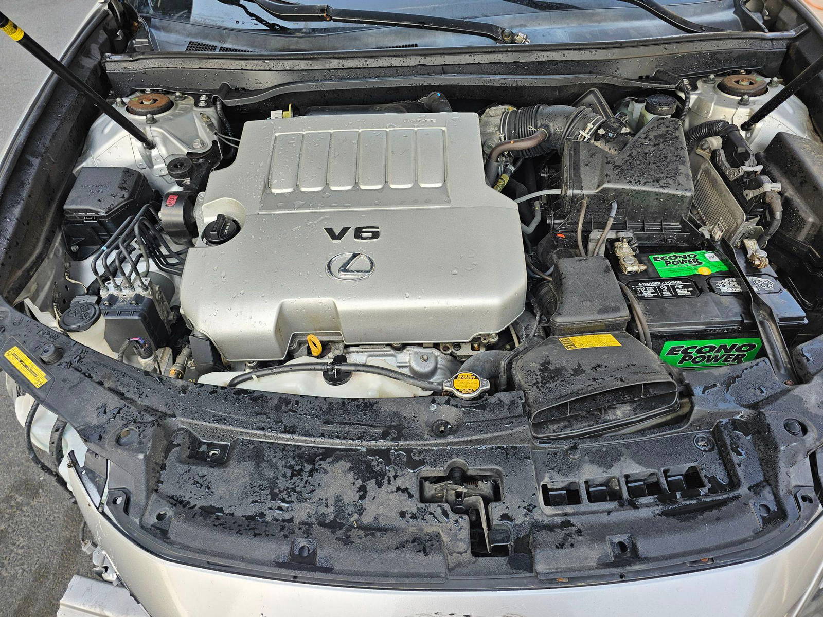 2013 LEXUS ES 350 — 124835 Miles — Lot 4D2003147 — Souq - Marhaba Auctions Used Cars - Image 11