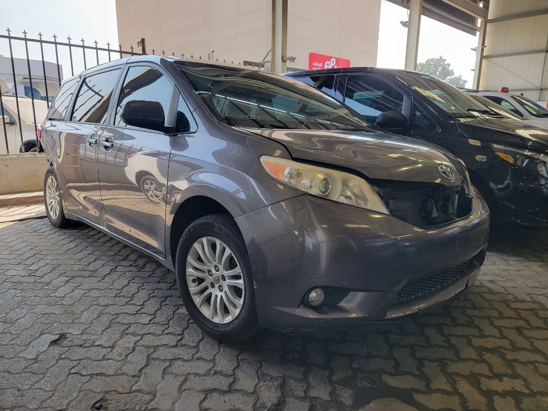 2016 TOYOTA SIENNA — 202416 Miles — Lot 731532 — Main - Marhaba Auctions Used Cars - Image 5