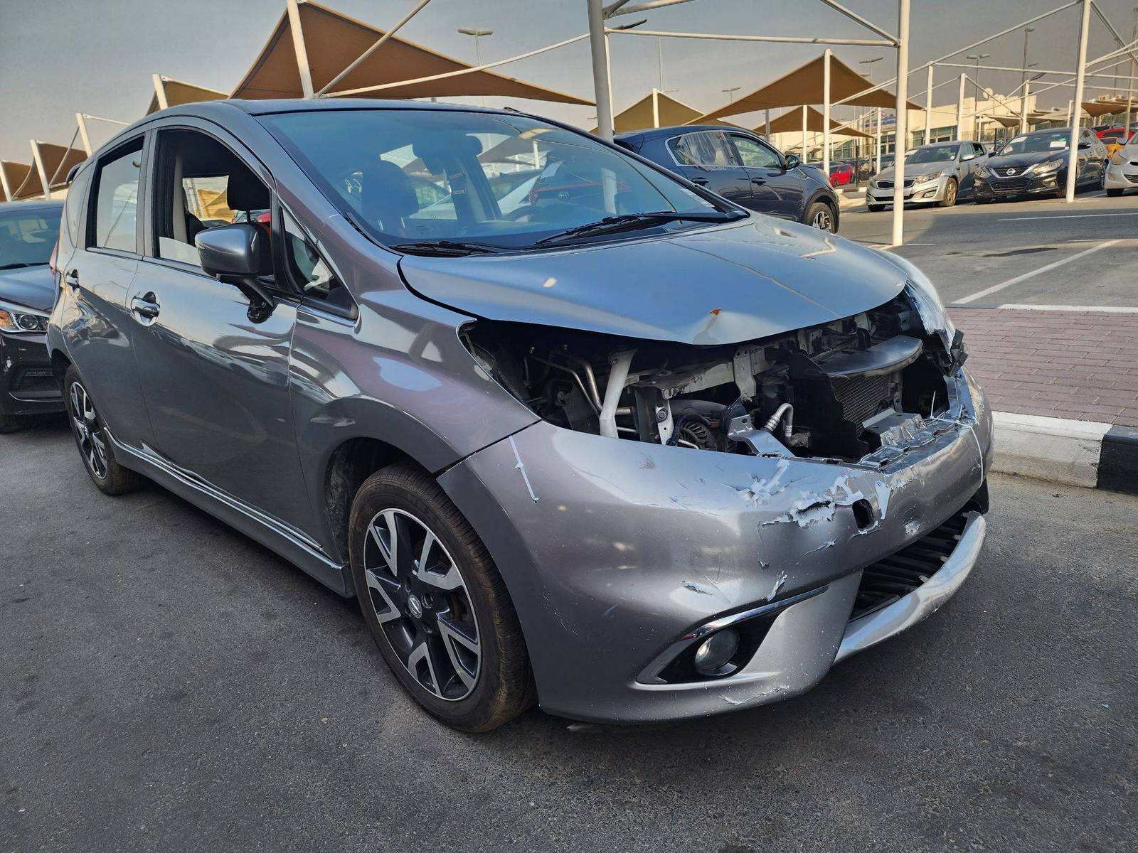 2015 NISSAN VERSA NOTE — 120593 KM — Lot 419595 — Souq - Marhaba Auctions Used Cars - Image 4