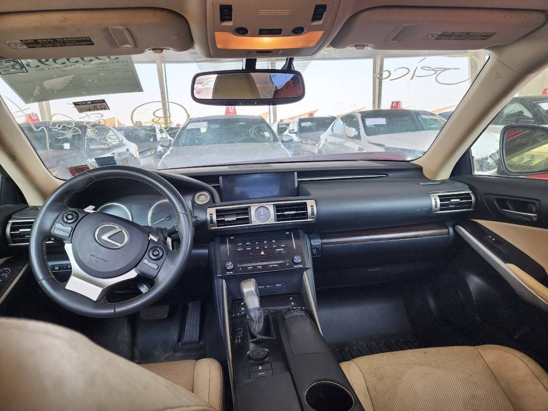 2014 LEXUS IS 250 — 129287 Miles — Lot 39355936 — Souq - Marhaba Auctions Used Cars - Image 7