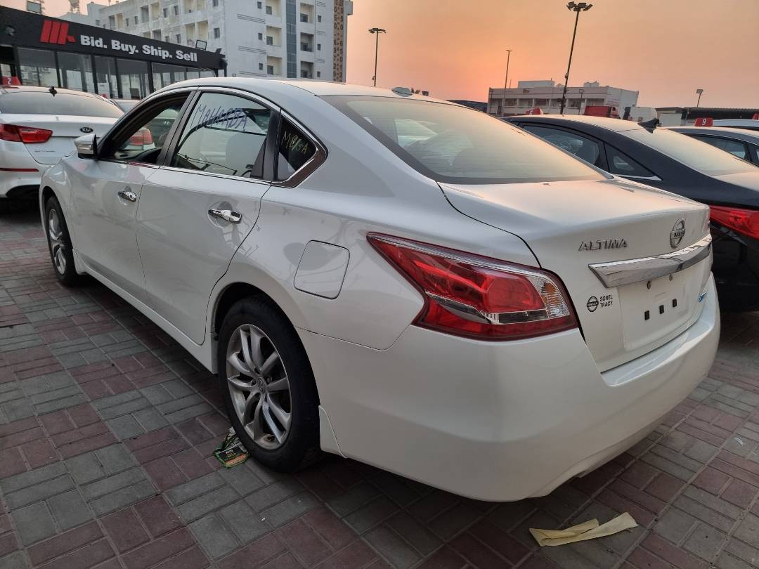 2013 NISSAN ALTIMA — 143061 KM — Lot 125487 — Ind. 12 - Marhaba Auctions Used Cars - Image 5