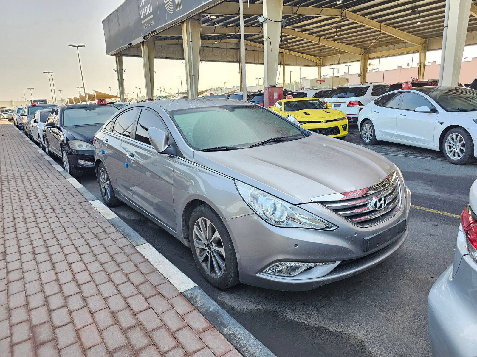 2013 HYUNDAI SONATA — 194459 KM — Lot 41ABDA479433 — Souq - Marhaba Auctions Used Cars - Image 3