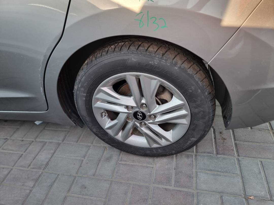 HYUNDAI ELANTRA 2020 - Marhaba Auction Used Cars - Image 10