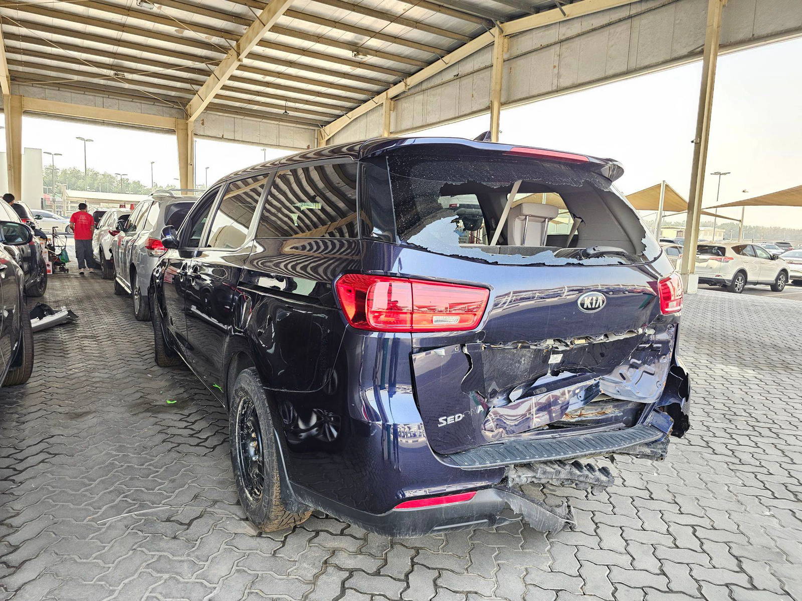 2019 KIA SEDONA — 167981 KM — Lot 12222366 — Ind. 12 - Marhaba Auctions Used Cars - Image 4