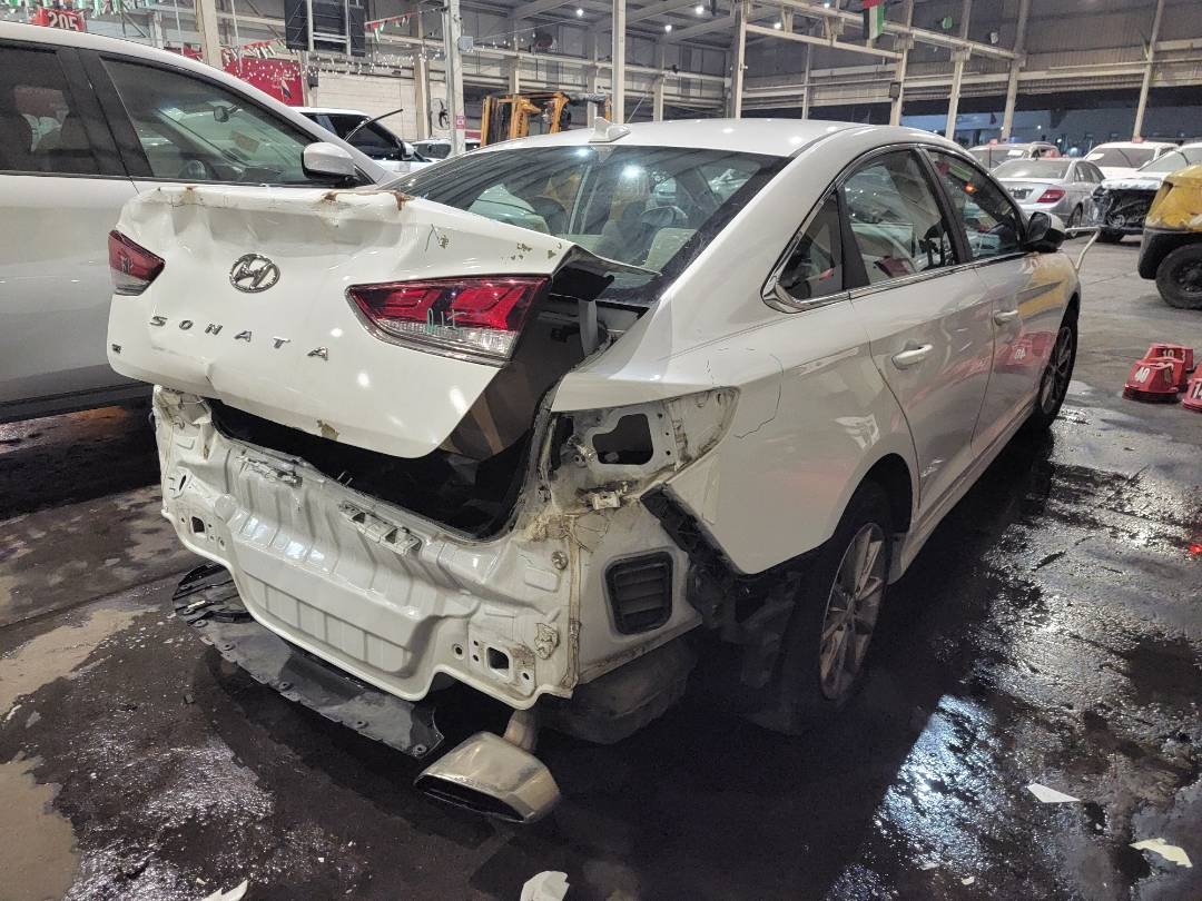 HYUNDAI SONATA 2018 - Marhaba Auction Used Cars - Image 5