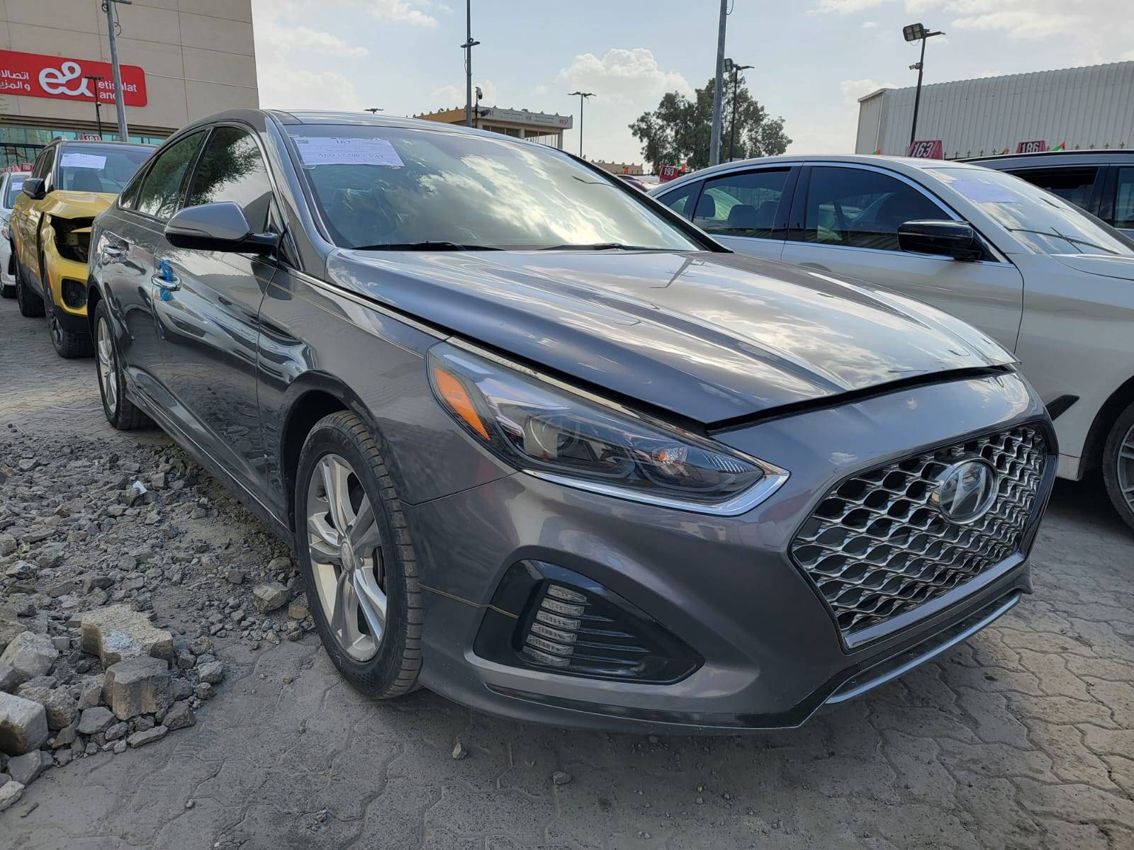 2018 HYUNDAI SONATA — 163747 Miles — Lot 725814 — Main - Marhaba Auctions Used Cars - Image 5
