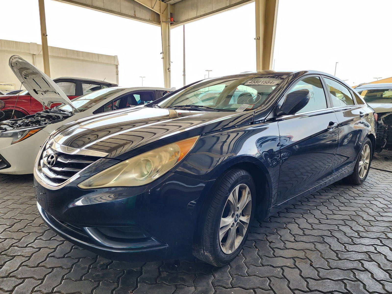 2011 HYUNDAI SONATA — 136787 Miles — Lot 67478 — Souq - Marhaba Auctions Used Cars - Image 5