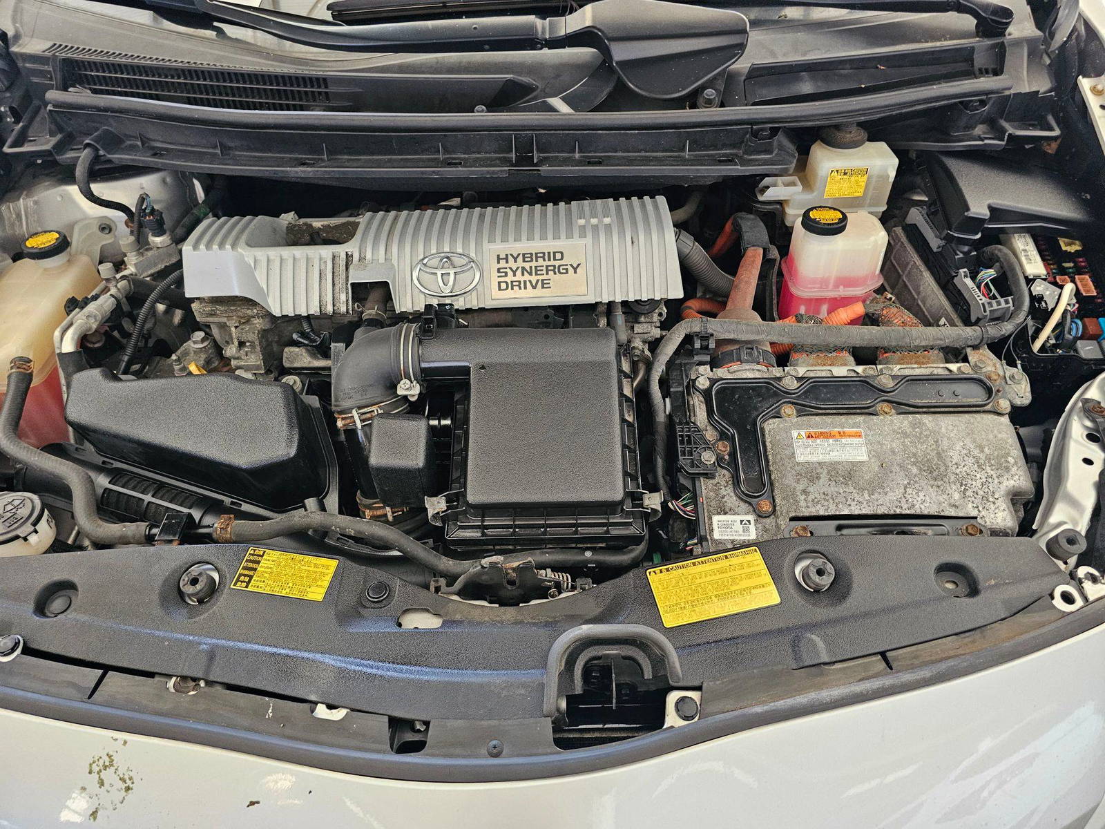 2012 TOYOTA PRIUS — 259050 Miles — Lot 43942213 — Main - Marhaba Auctions Used Cars - Image 10
